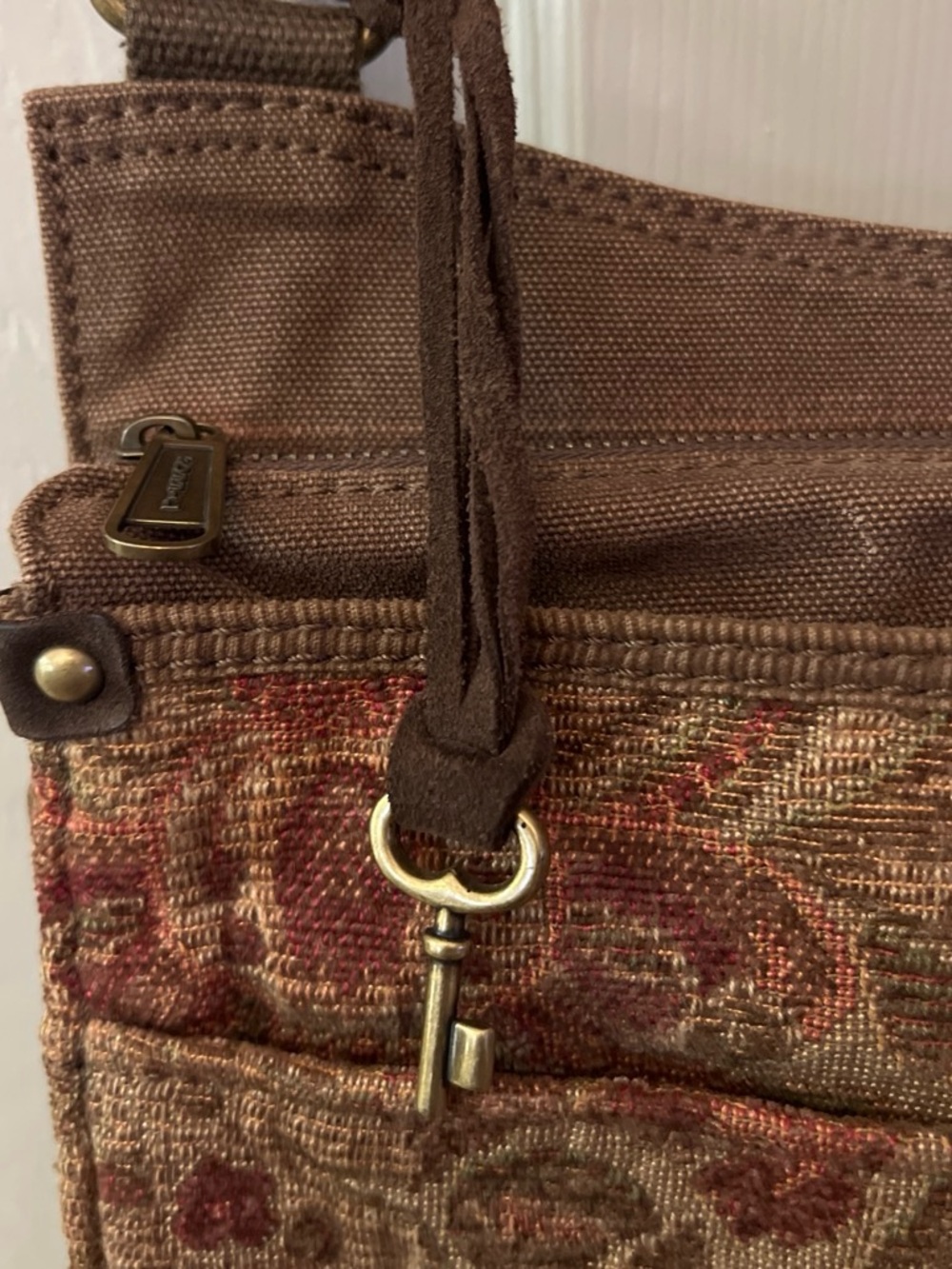 Vintage Y2K Fossil Brown Tapestry Canvas Crossbody Bag - Picture 3 of 8